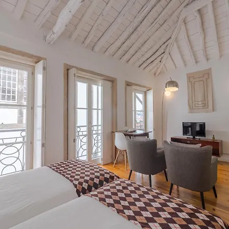 With Comfort & Convenience Apartamento Porto