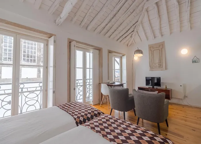 With Comfort & Convenience Apartment Porto